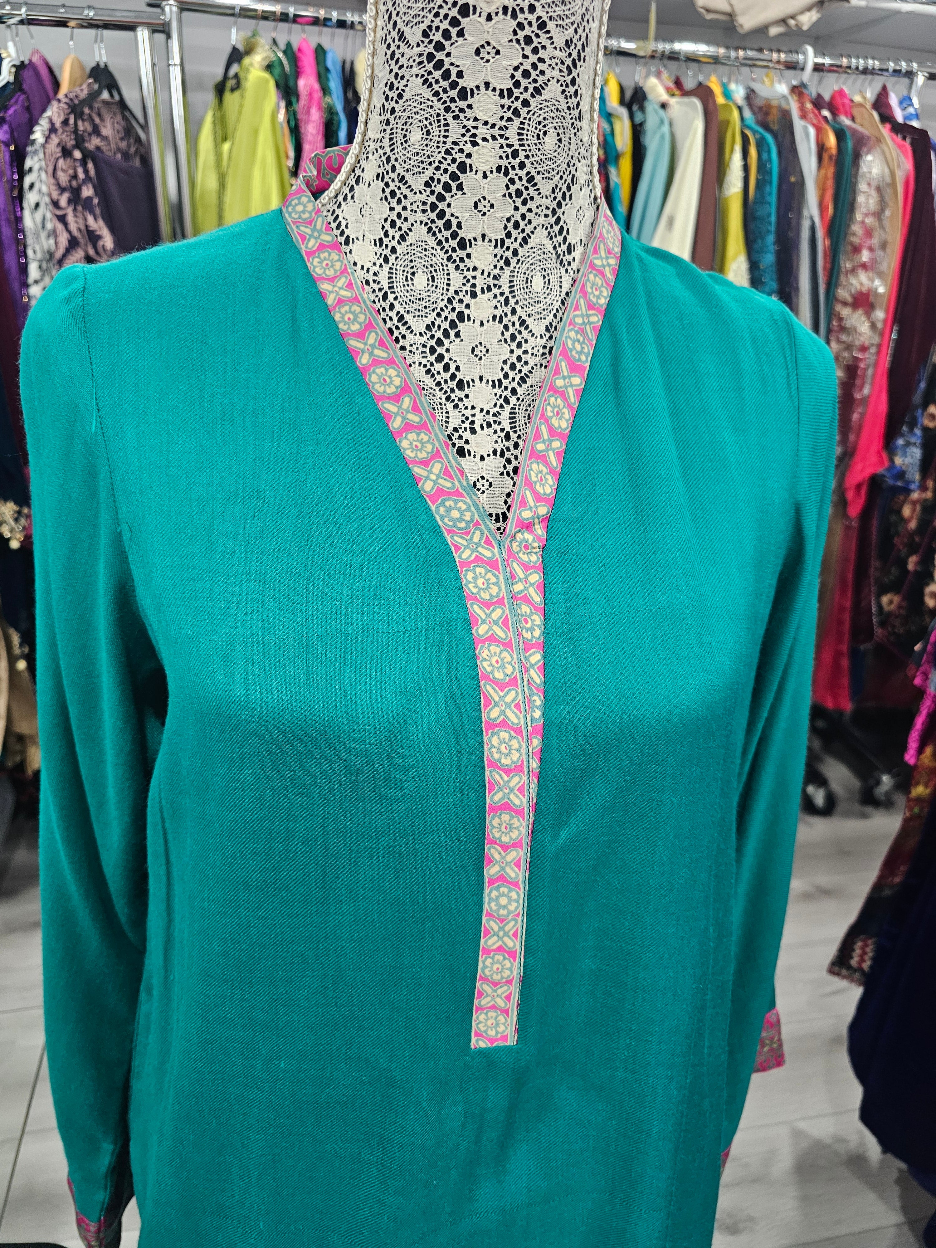 Plain pashmina cord set