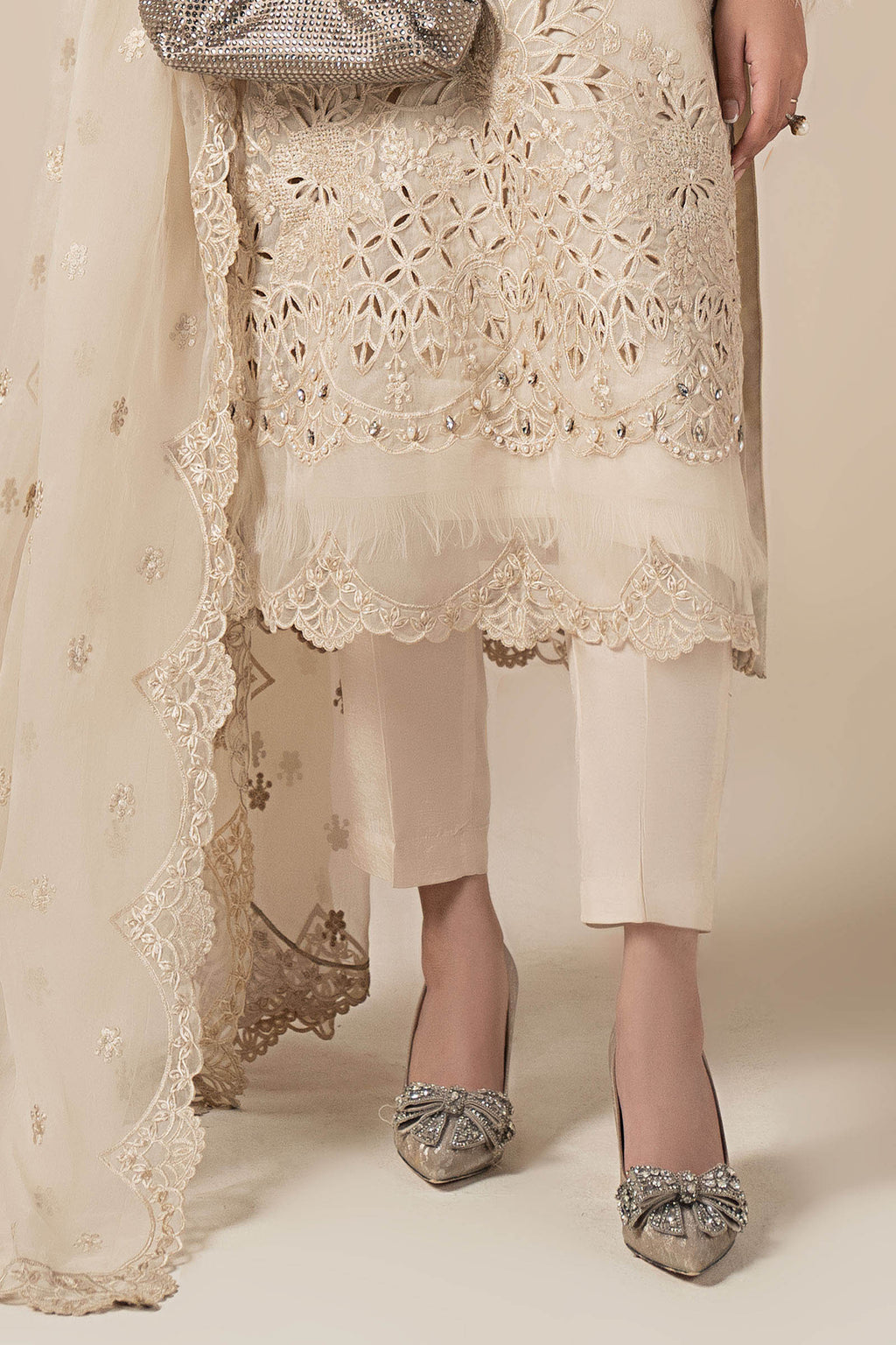 3 Piece Embroidered Organza Suit – Off White